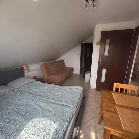 Zuzanna Apartment